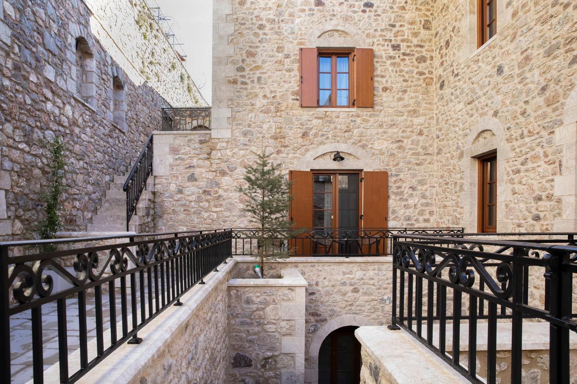 Μikri Arktos Boutique Hotel Dimitsana Exteriör bild