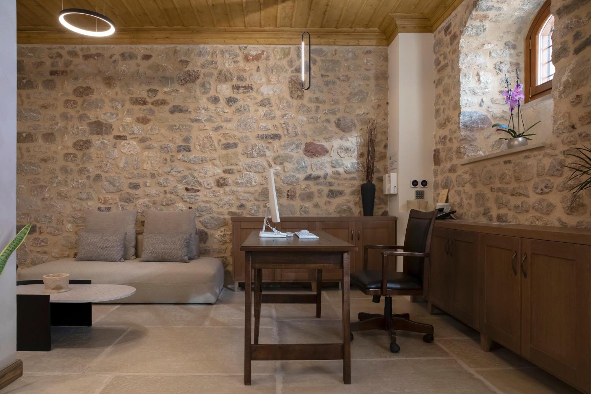Μikri Arktos Boutique Hotel Dimitsana Exteriör bild